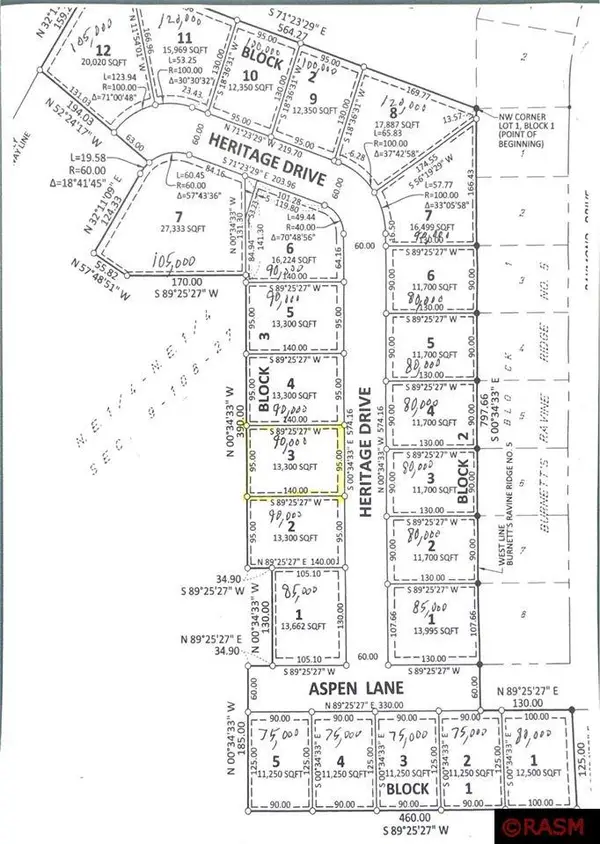 1709 Heritage Drive, North Mankato, MN 56003