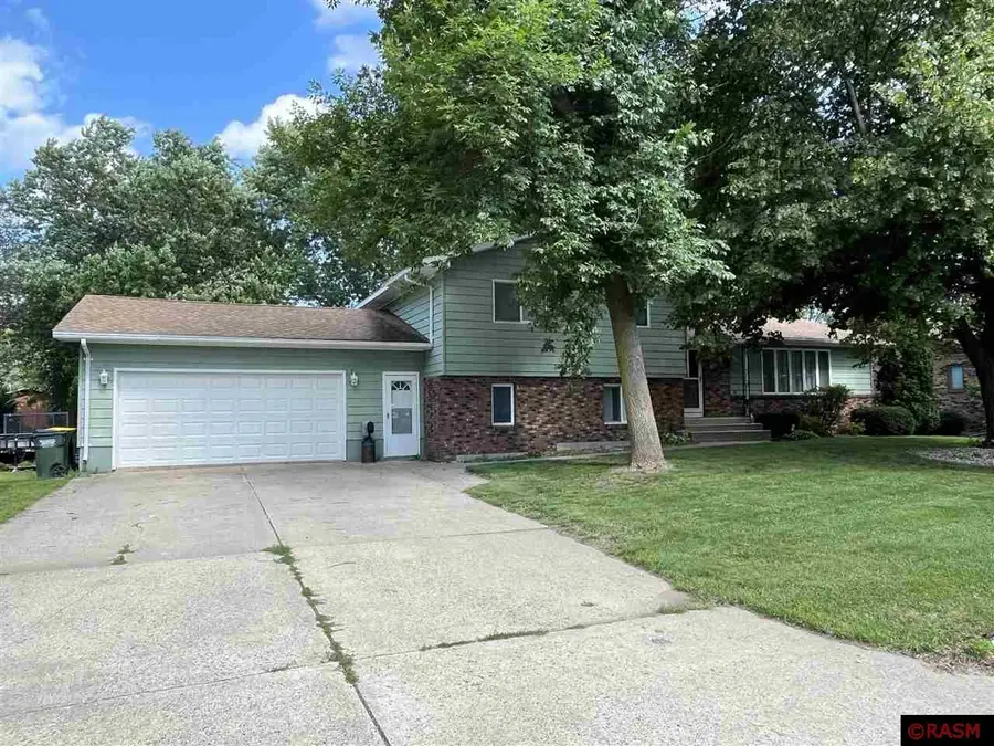 1140 N 9th Street, Saint James, MN 56081 - Image #2