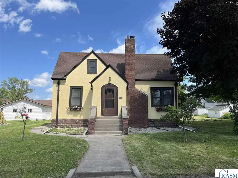 718 N 6th Street, Saint James, MN 56081 - Image #3