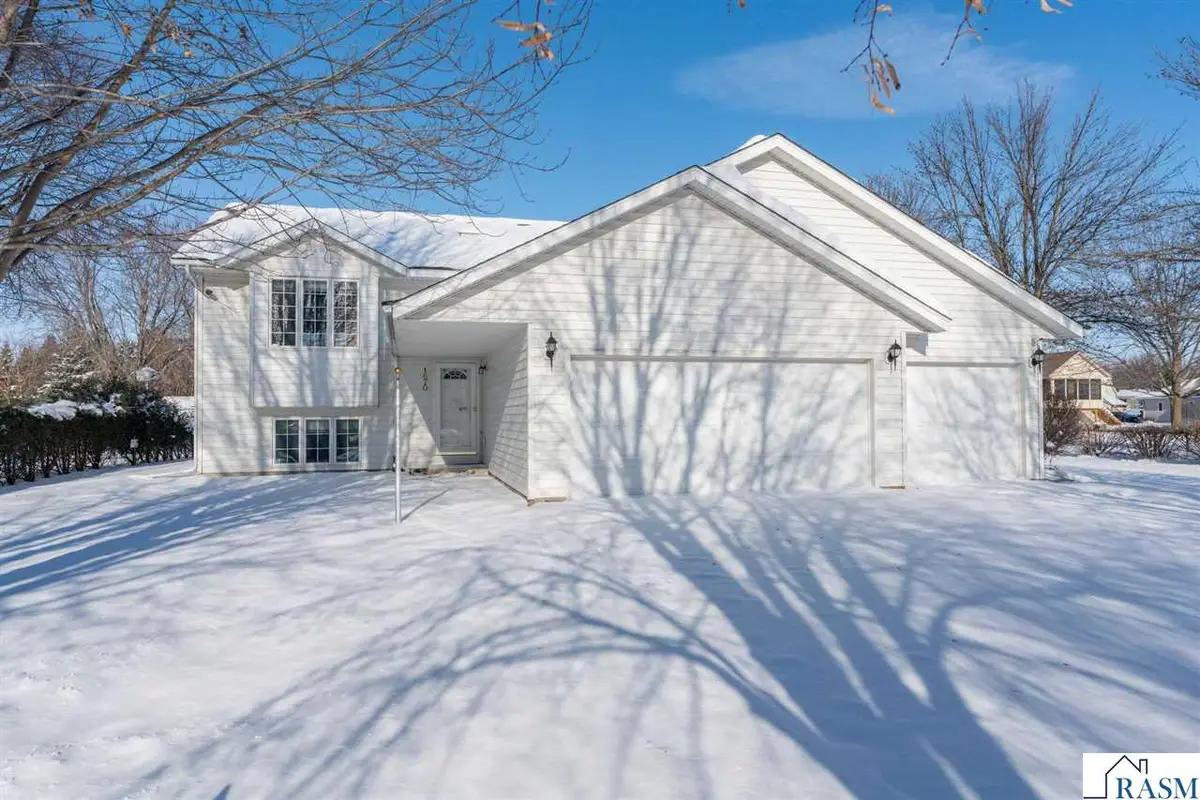 1670 Castle Drive, North Mankato, MN 56003 - Image #1