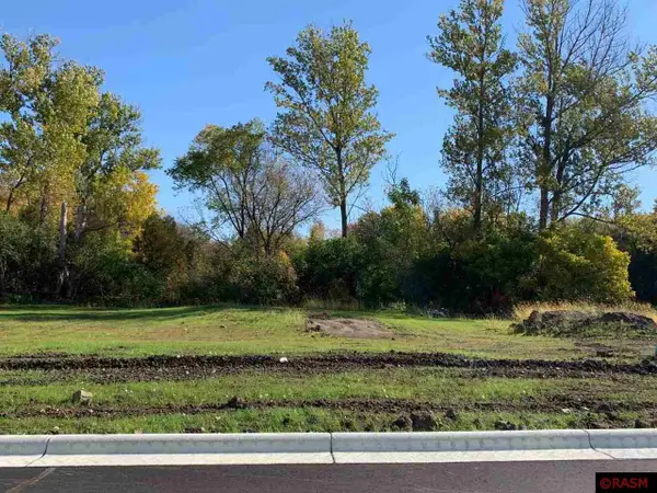 2176 NE Maple Leaf Lane, Owatonna, MN 55060