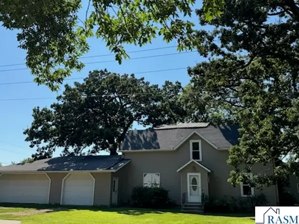 427 N Sailor Street, Blue Earth, MN 56013