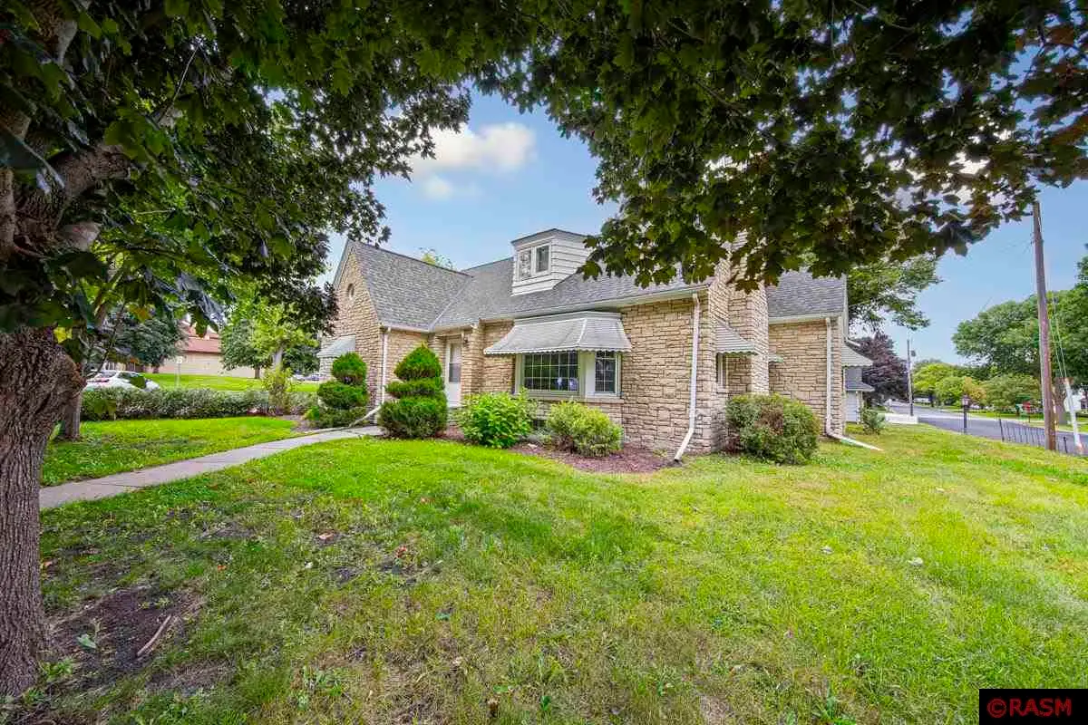 358 4th Street, Gaylord, MN 55334 - #1