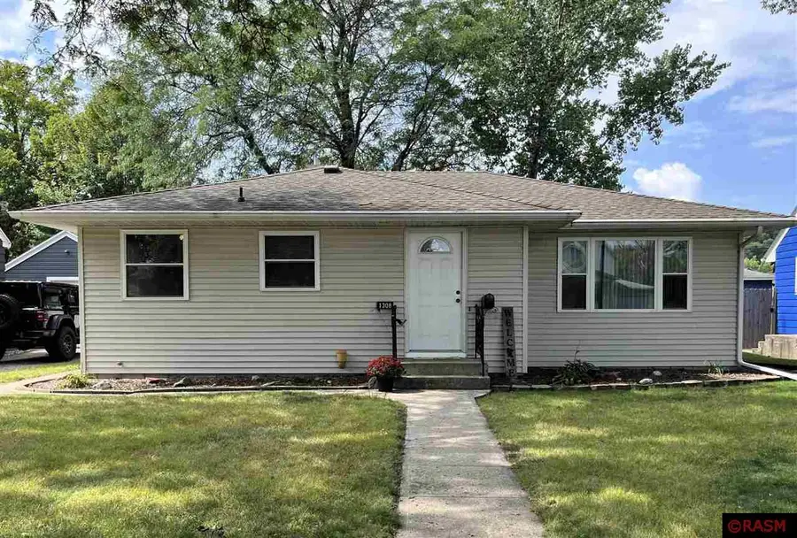 1308 S Franklin Street, New Ulm, MN 56073 - Image #2