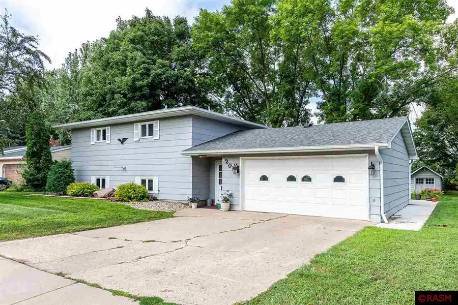 201 N Park Avenue, Vernon Center, MN 56090 - Image #3