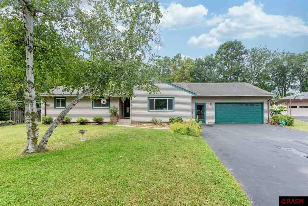 237 W Skyline Court, Mankato, MN 56001 - Image #1