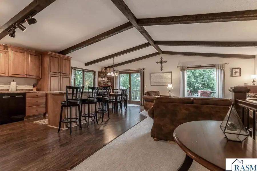 56947 Hillcrest Lane, New Ulm, MN 56073 - Image #2