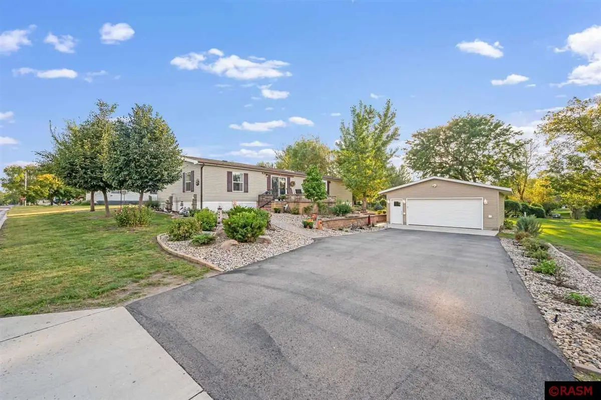 151 S Hunt Street, Lake Crystal, MN 56055 - Image #1