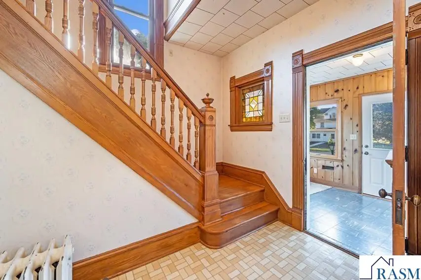 215 E 1st Street, Blue Earth, MN 56013 - Image #3