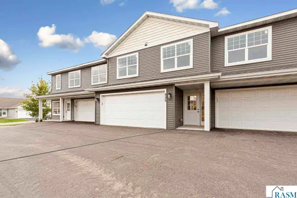 825 Tomahawk Court, Madison Lake, MN 56063