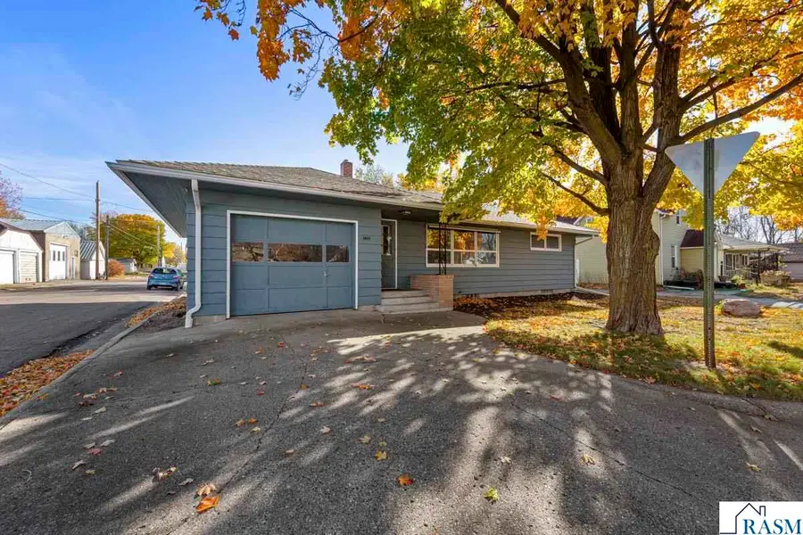 1043 Chase Avenue, Gibbon, MN 55334 - Image #3