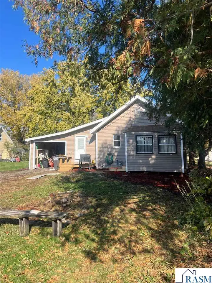 221 W Main Street, Saint Clair, MN 56080 - Image #1