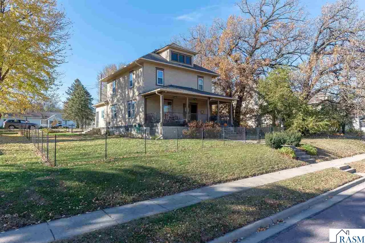 210 N Halladay Street, Good Thunder, MN 56037 - Image #1