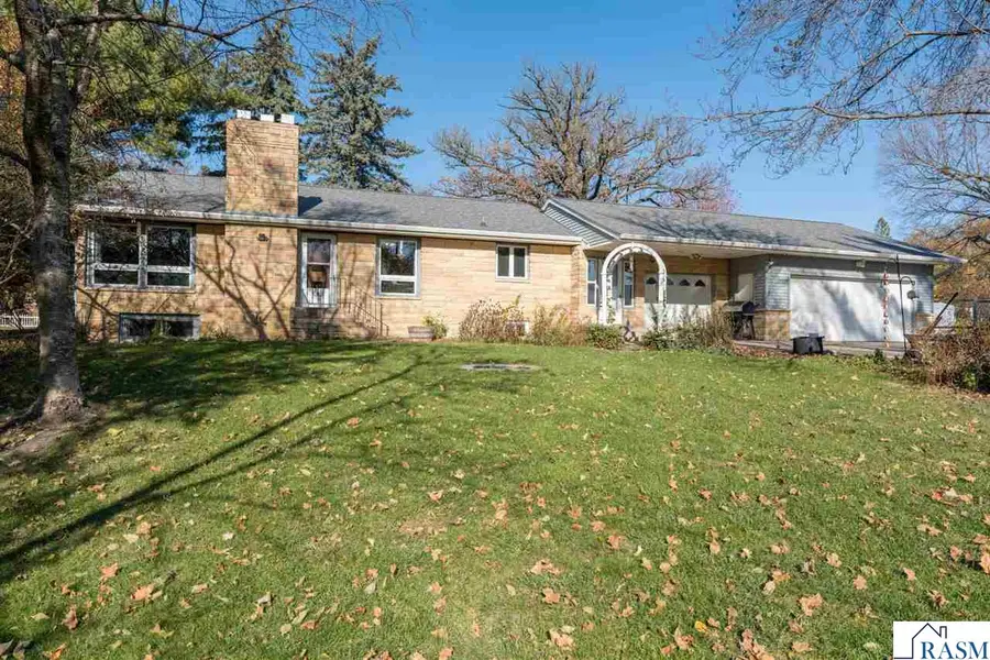 451 Forest Lane, North Mankato, MN 56003 - Image #3