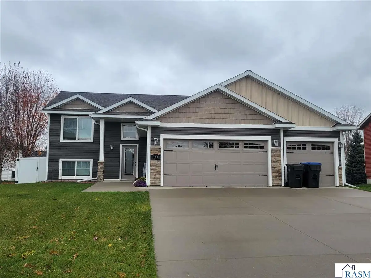 128 Timberwolf Court, Mankato, MN 56001 - Image #1