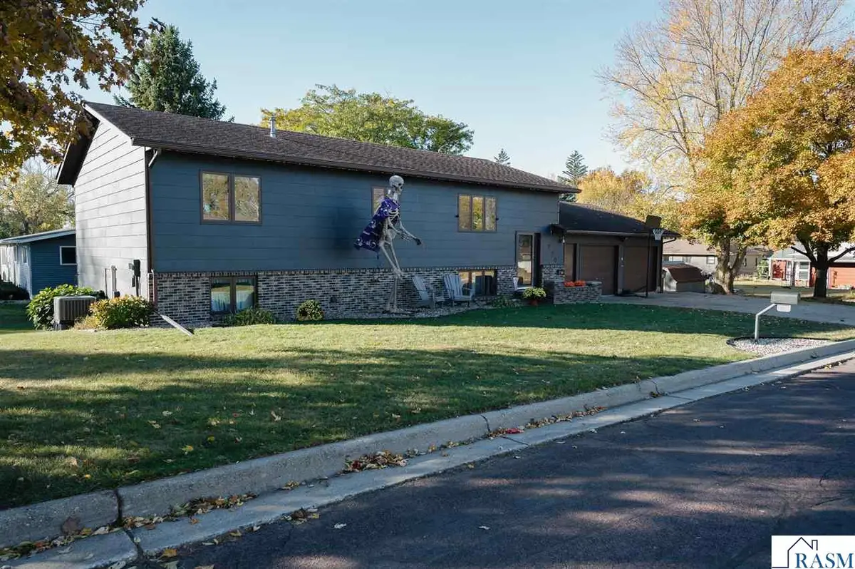 220 E Christina Street, Fairmont, MN 56031 - Image #1