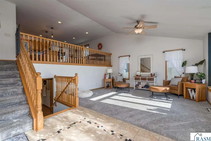 124 Lynx Lane, Mankato, MN 56001 - Image #2