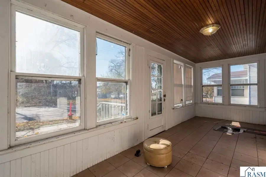 610 E Vine Street, Mankato, MN 56001 - Image #2