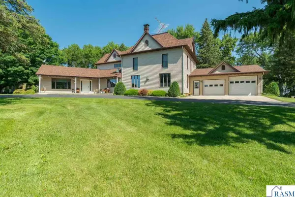 13698 Maple Road, Mapleton, MN 56065