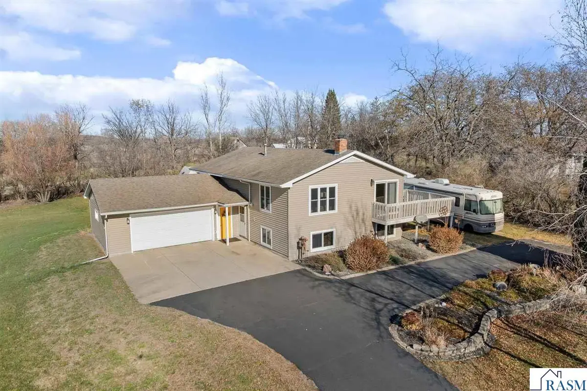 14435 Woodville Drive, Waseca, MN 56093 - Image #1