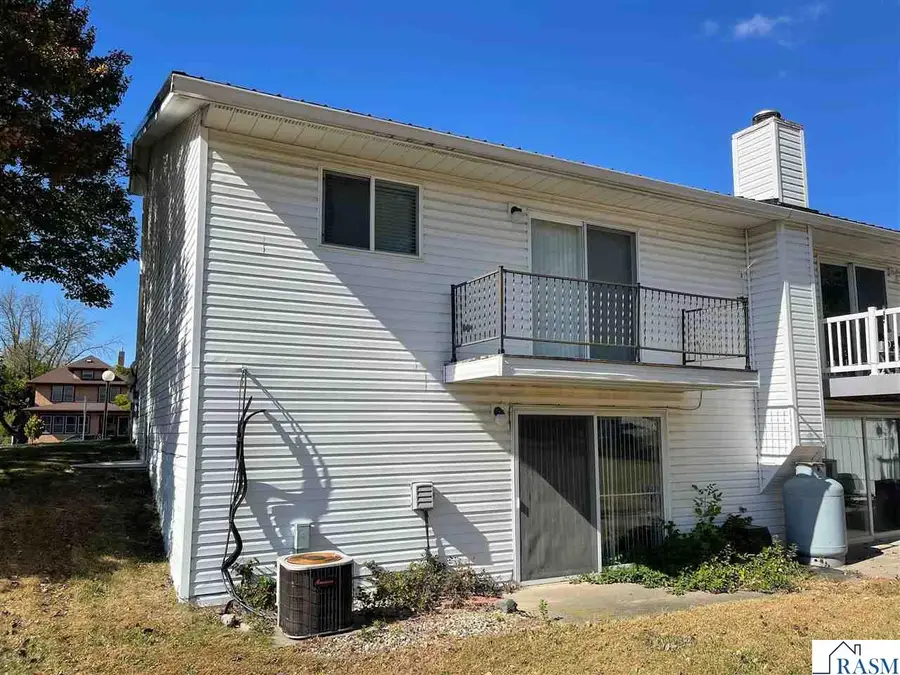 916 N Armstrong Boulevard, Saint James, MN 56081 - Image #2