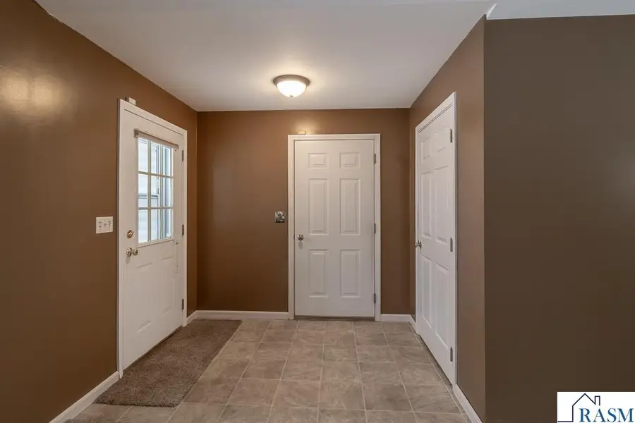 104 Oxford Path, Mankato, MN 56001 - Image #2