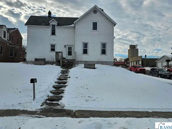 100 S Front Street, New Ulm, MN 56073