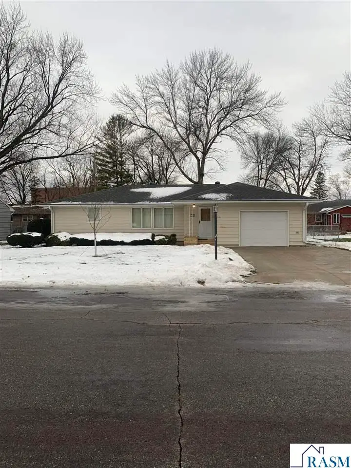 315 Floral Avenue, Mankato, MN 56001 - Image #1