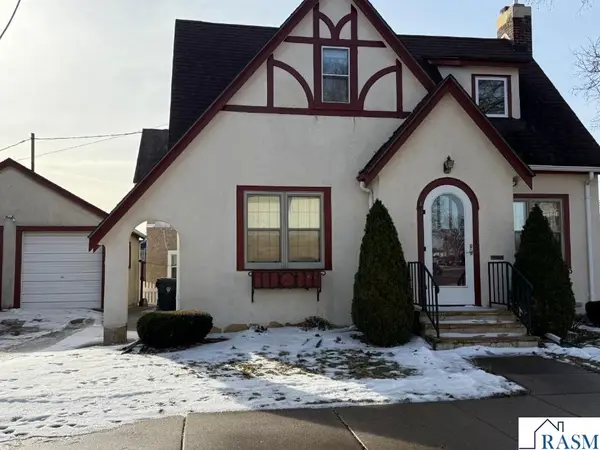 303 E Lafayette, Mankato, MN 56001