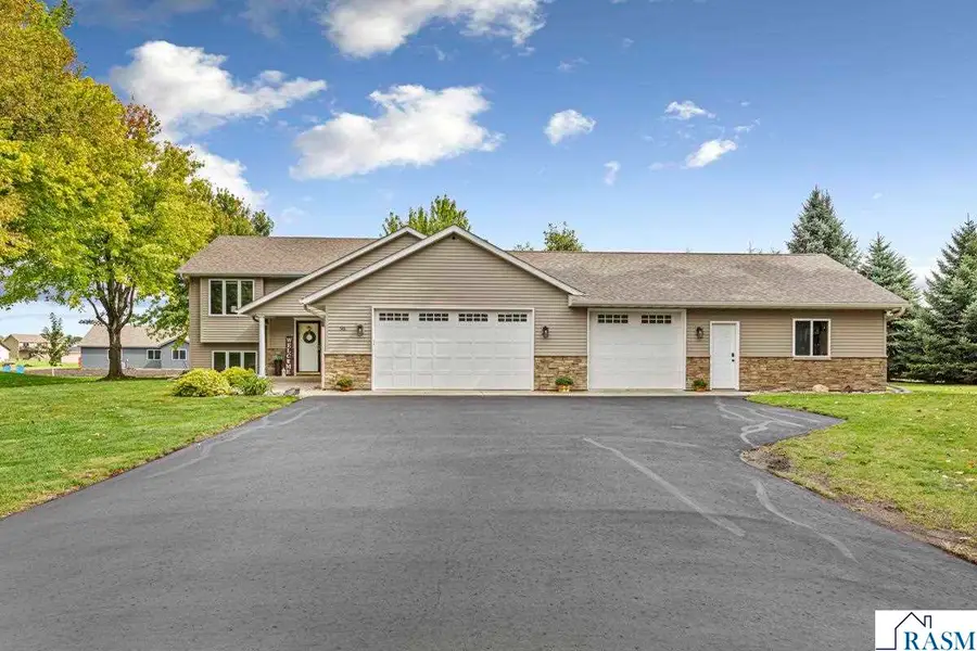 95 Evergreen Court, Madison Lake, MN 56063 - Image #3