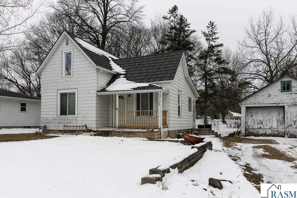 311 E Blue Earth Street, Lake Crystal, MN 56055