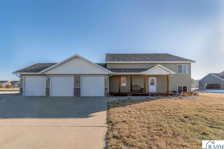 141 Chase Avenue, Nicollet, MN 56074 - Image #2