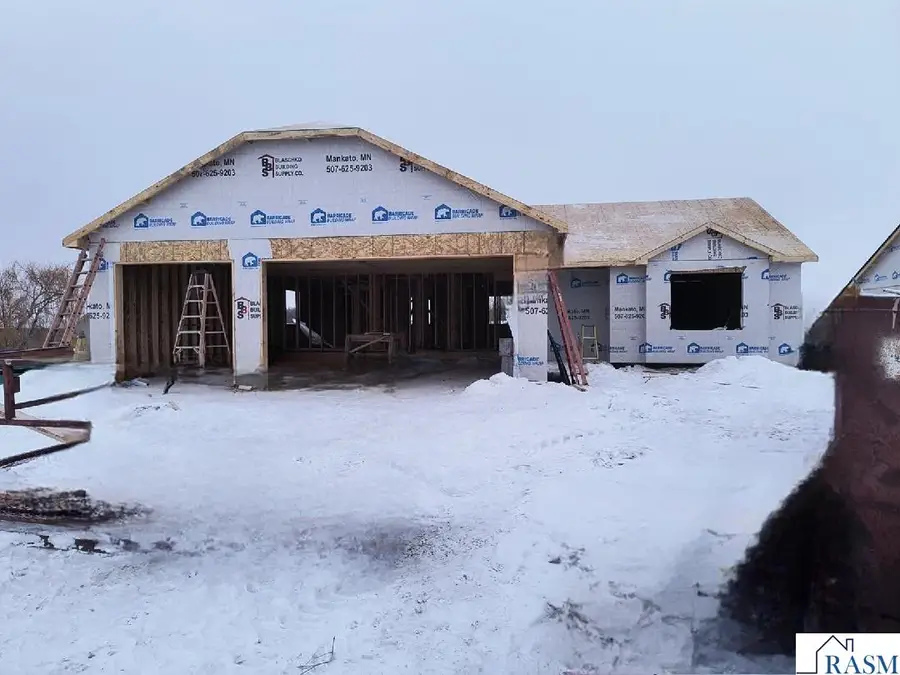 1104 SE 8th Avenue, Waseca, MN 56093 - Image #2