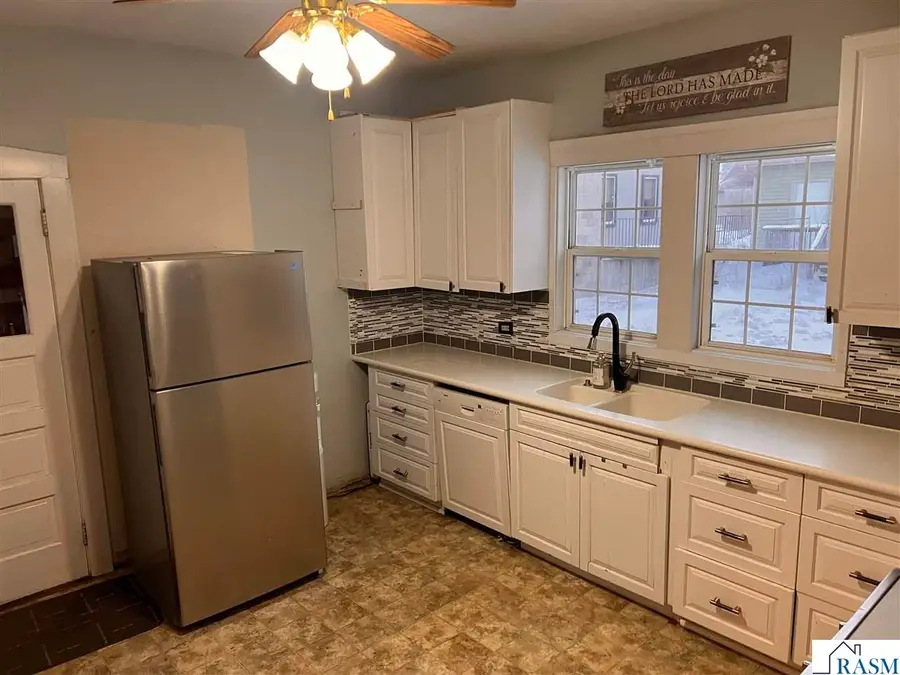 327 N Broadway Street, New Ulm, MN 56073 - Image #2