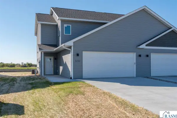 3129 & 3131 Noble Drive, Mankato, MN 56003