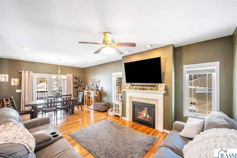 219 E 9th Street, Blue Earth, MN 56013 - #2