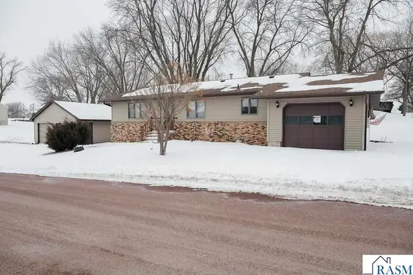 525 N Hood Street, Blue Earth, MN 56013