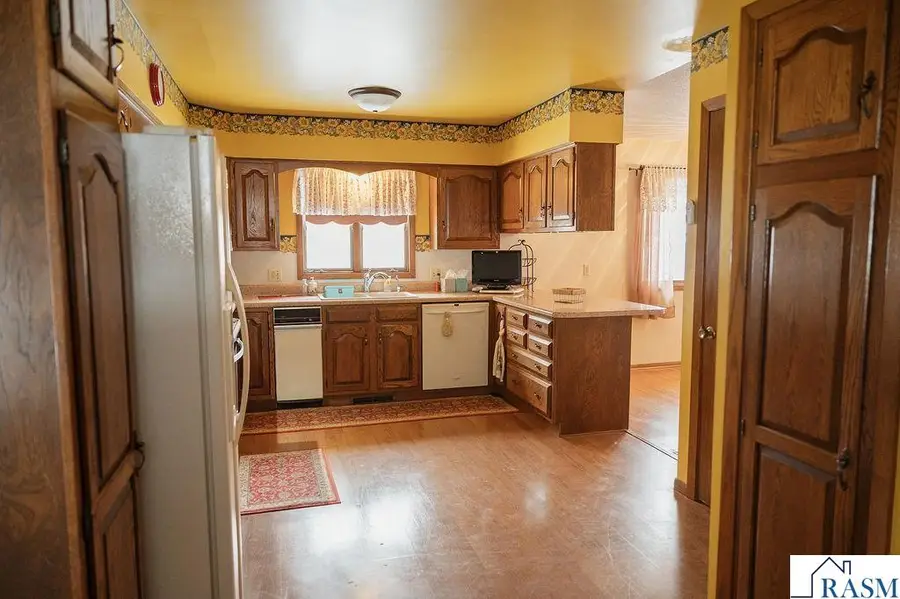 525 N Hood Street, Blue Earth, MN 56013 - #3