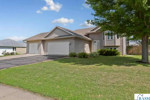 100 Tattler Lane, Mankato, MN 56001