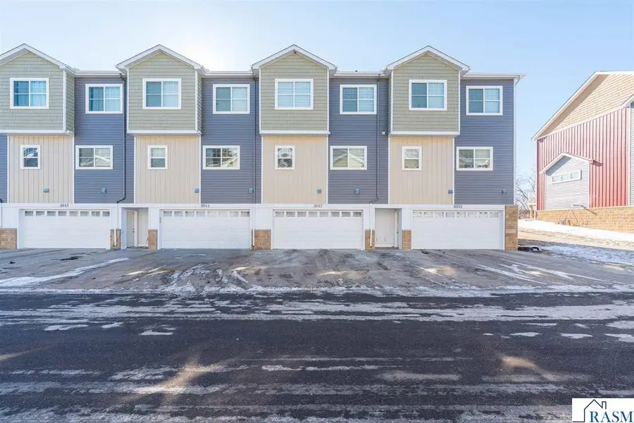 3037 Bluestem Trail, Mankato, MN 56001 - Image #2