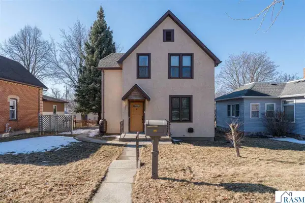 119 N Jefferson Street, New Ulm, MN 56073