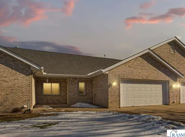 113 S West Street, Belle Plaine, MN 56011