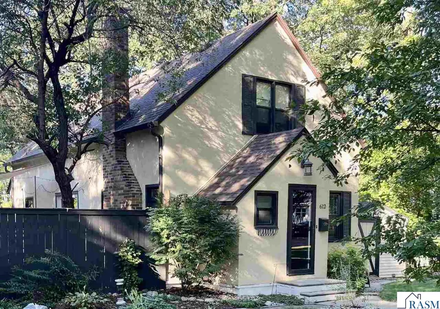 612 W 7th Street, Mankato, MN 56001 - #2