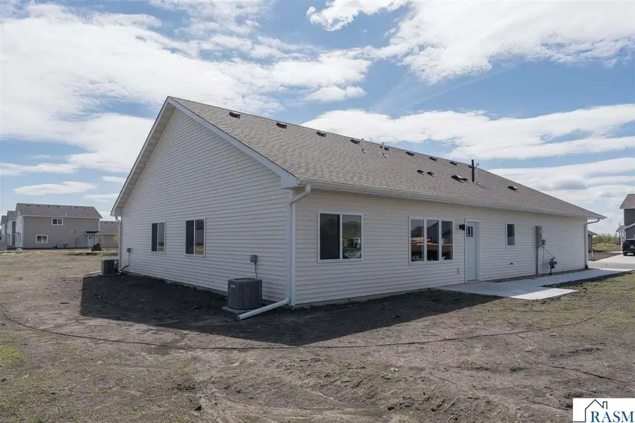 3120 Noble Drive, Mankato, MN 56001 - #2