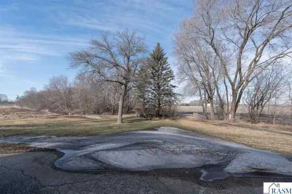 310 1st Avenue NE, Trimont, MN 56176