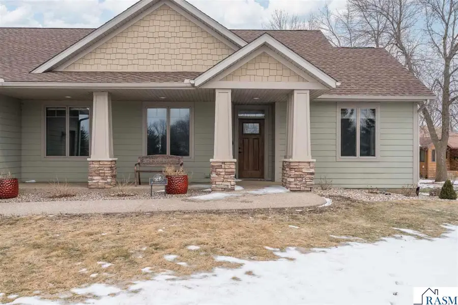 60340 Maverick Court, Madison Lake, MN 56063 - #2