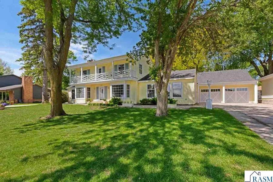 901 Clear Lake Drive, Waseca, MN 56093 - #3