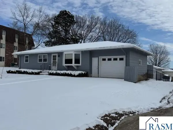 1315 N WASHINGTON, St. Peter, MN 56082