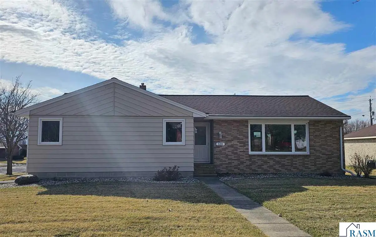 520 SW 3rd Avenue, Sleepy Eye, MN 56085 - #1