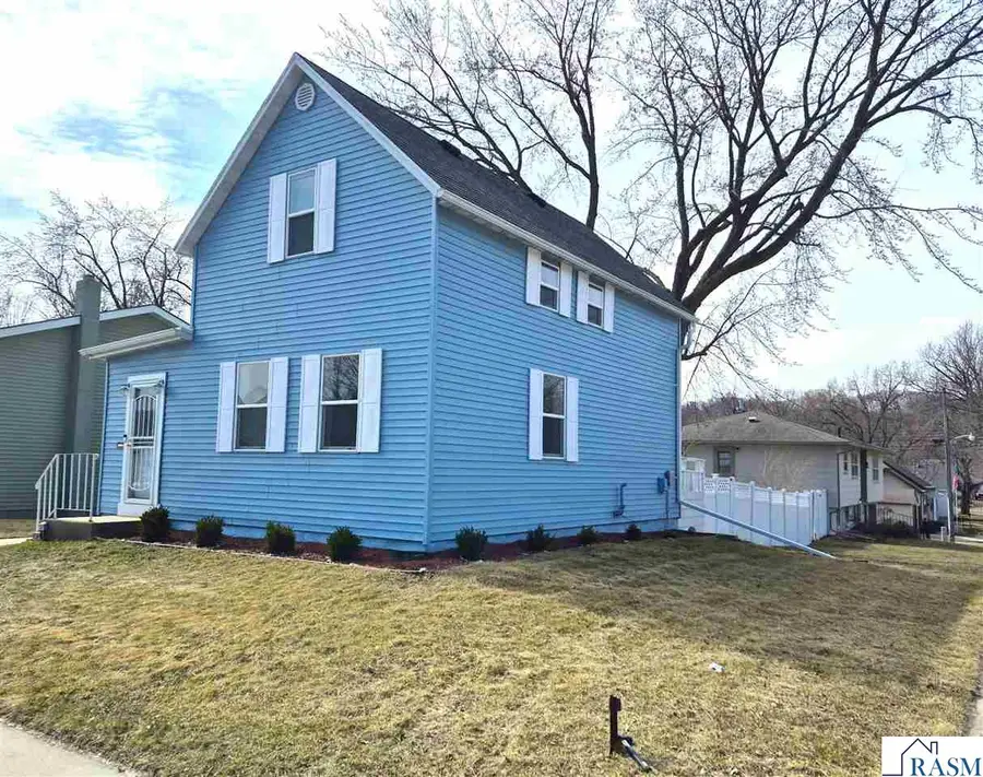 800 S Franklin, New Ulm, MN 56073 - #2